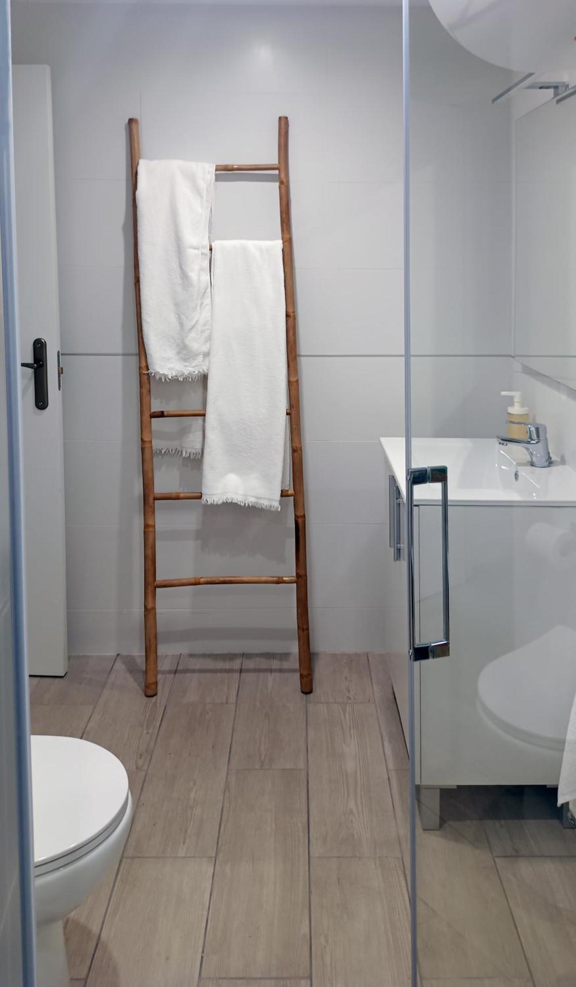Apartamento Tajinaste Con Vistas Al Mar Y La Montana Y Wifi Gratis 로스 레알레호스 외부 사진